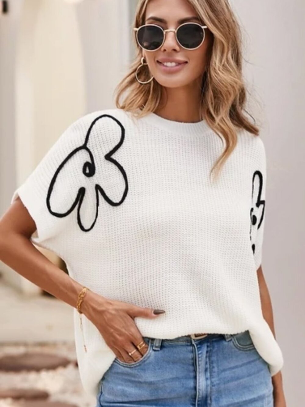 White Flower Embroidery Sweater Tee - Size M